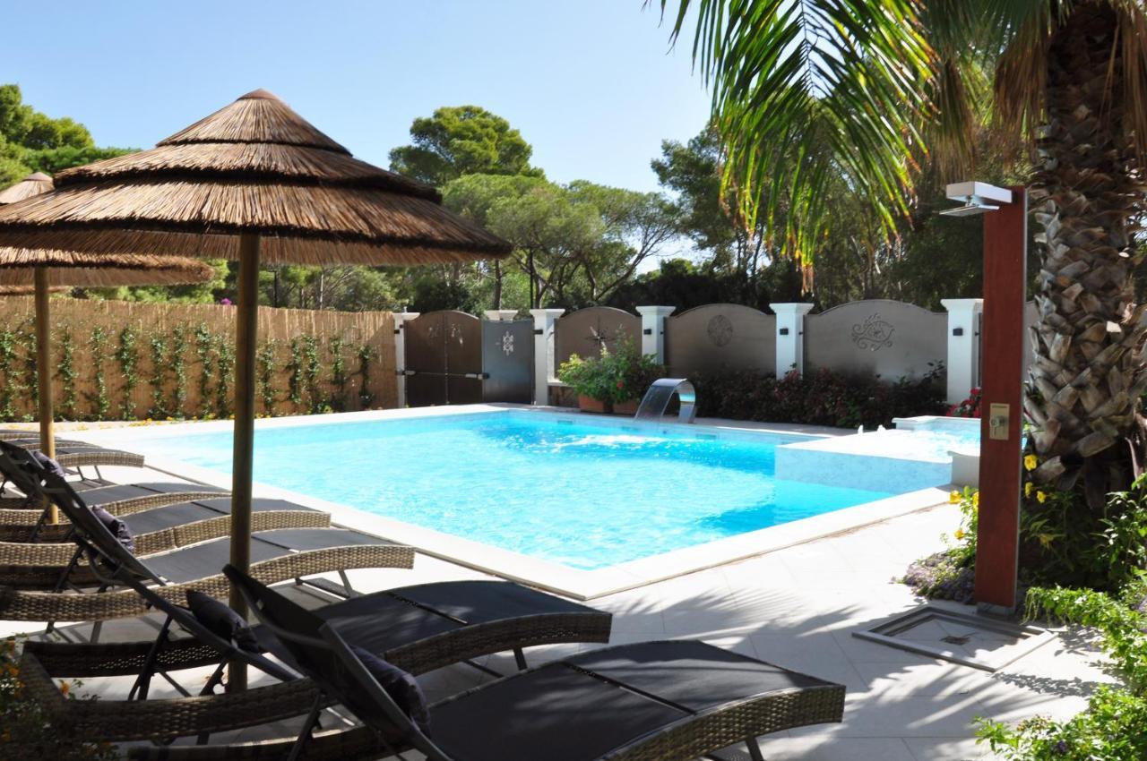 Villa Aquamarina Pavoncella Rossa Porto Pino Bagian luar foto