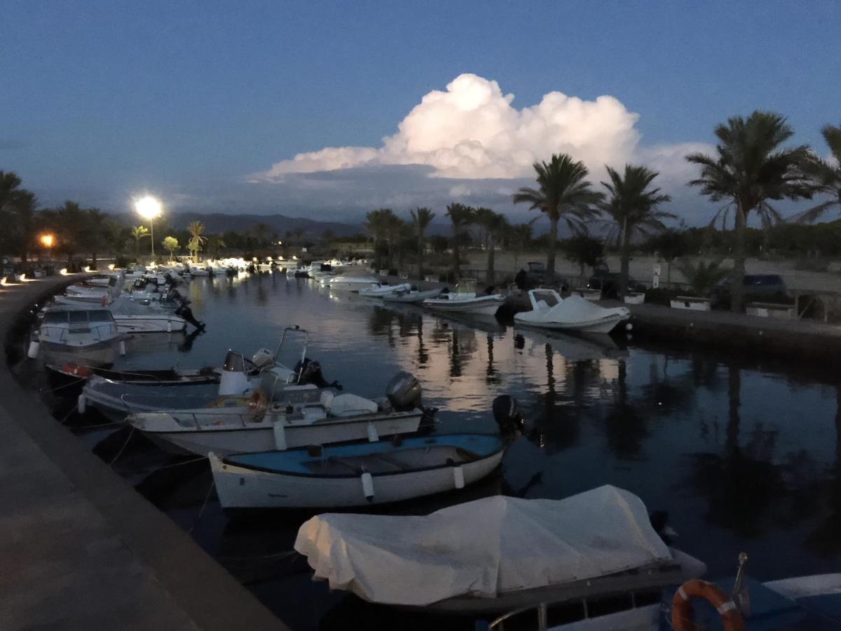 Villa Aquamarina Pavoncella Rossa Porto Pino Bagian luar foto