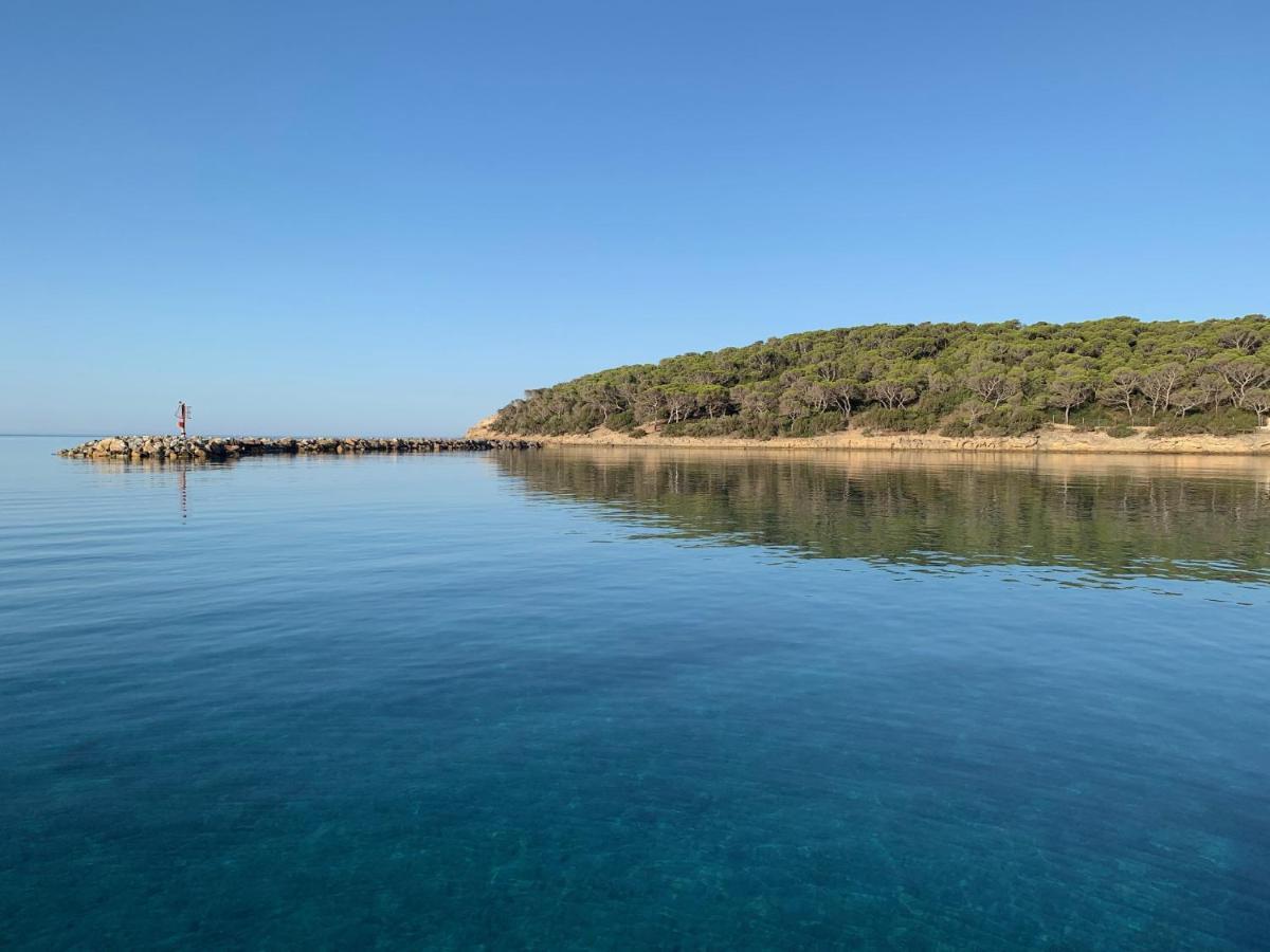Villa Aquamarina Pavoncella Rossa Porto Pino Bagian luar foto