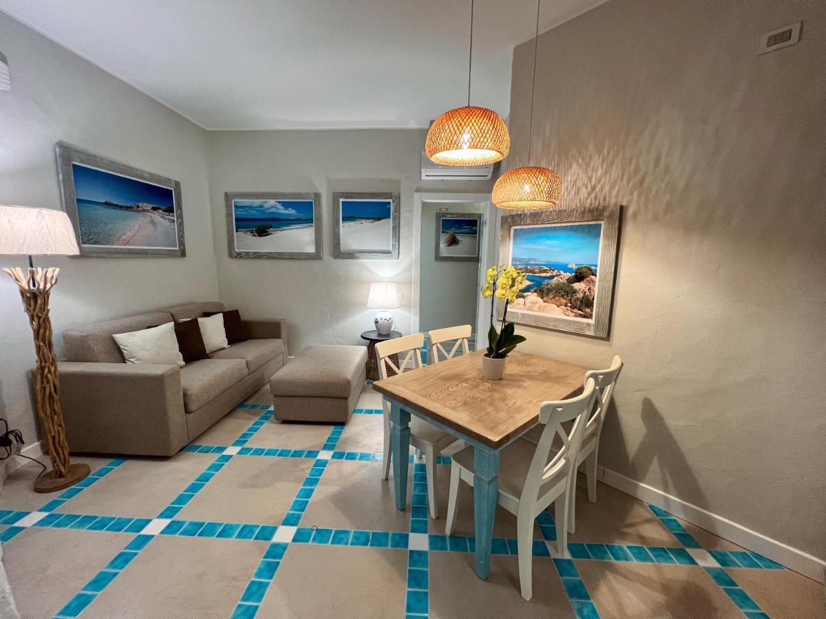 Villa Aquamarina Pavoncella Rossa Porto Pino Bagian luar foto