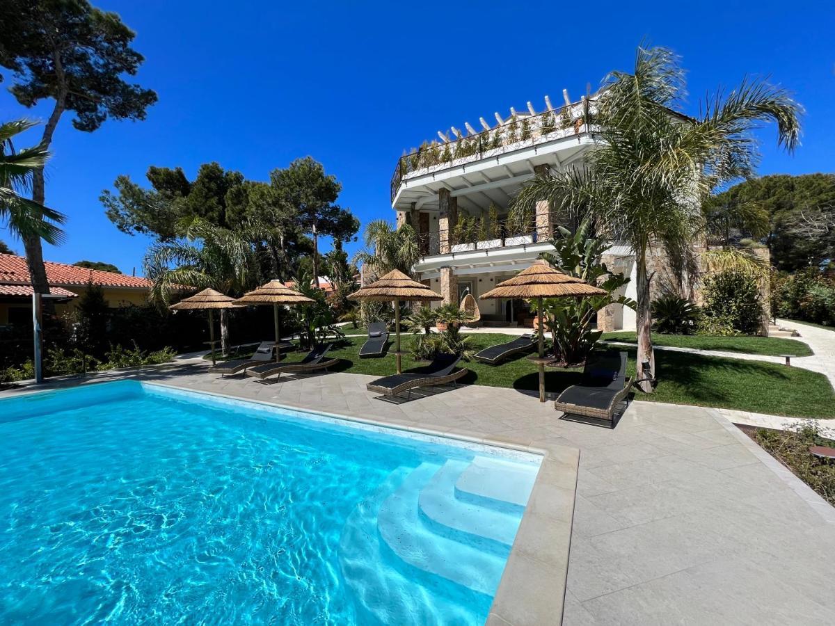 Villa Aquamarina Pavoncella Rossa Porto Pino Bagian luar foto