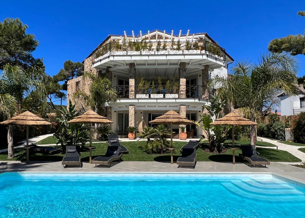 Villa Aquamarina Pavoncella Rossa Porto Pino Bagian luar foto