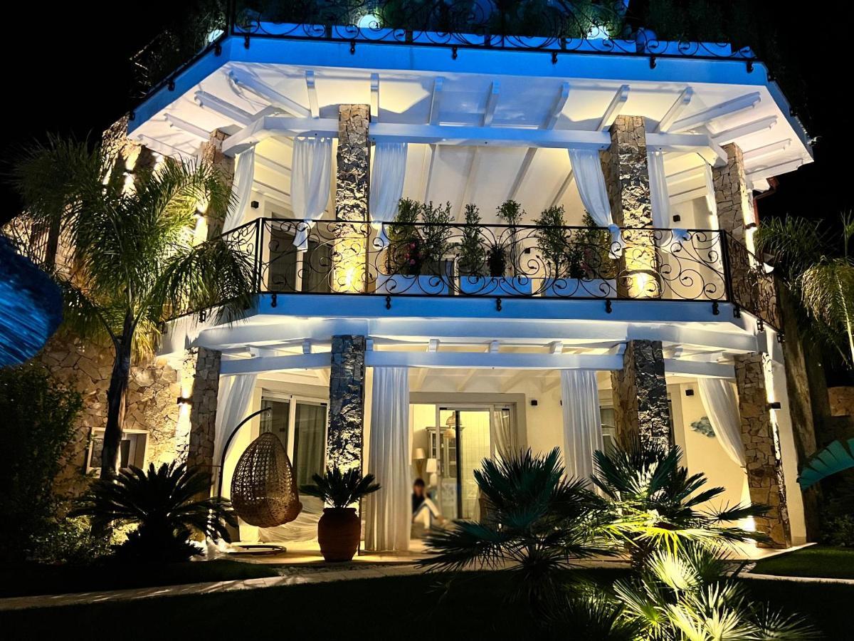 Villa Aquamarina Pavoncella Rossa Porto Pino Bagian luar foto